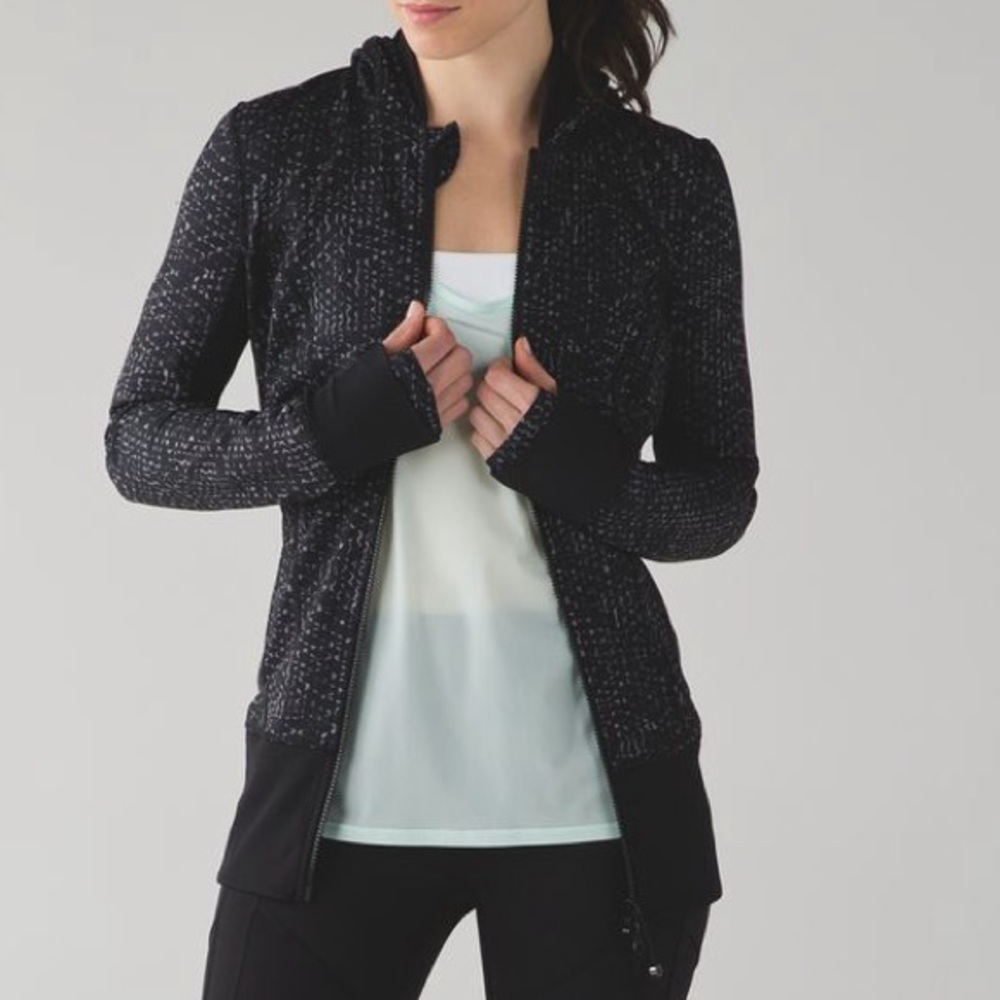 Lululemon Daily Practice Jacket Samba Snake Battleship Black Size 4 Yoga Hoodie